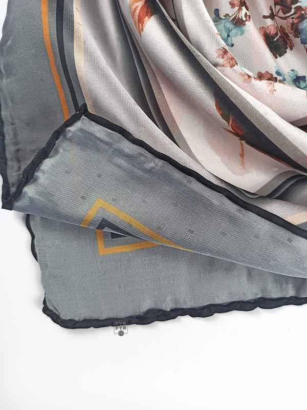 Платок MONA LISA 90х90 вуаль-шелк Жасмин серый — изображение 6